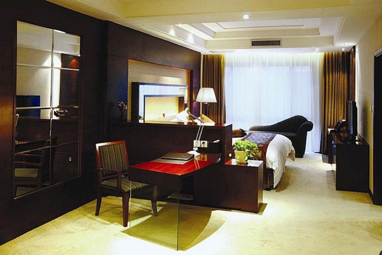 Crystal Island Club Otel Şanghay Dış mekan fotoğraf